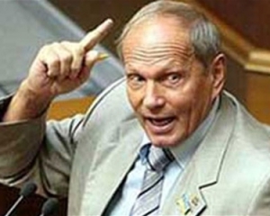 Максимальні пенсії не постраждають - "нунсівець"