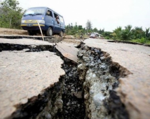 Японію струсонуло від двох нових потужних землетрусів