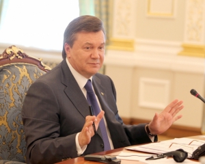 Янукович натякнув, що Ахметов більше не піде у депутати
