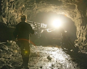 На Донеччині загорілася шахта, на якій працювали 334 гірники