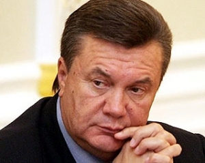 Янукович пообещал достроить 350 соцобъектов в этом году