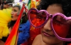 На гей-параді у Перу чоловіки танцювали у костюмах фей