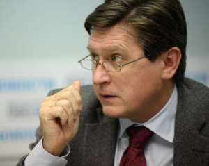 Яценюк копирует Януковича и Ко - эксперт