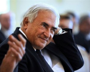 Прокуроры не хотят отзывать обвинения против Стросс-Кана