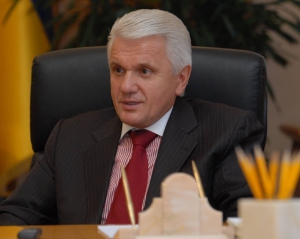 Литвин говорит, что персональное голосование депутатов заблокирует работу Рады