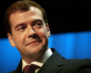 Медведев заметил, как Янукович способствует росту авторитета Украины на международной арене