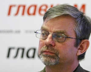 Янукович відправив Близнюка у заслання - експерт
