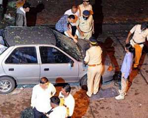 У Мумбаї сталися три теракти: 13 людей загинули