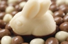 Шоколадні яйця начиняють кремом зі сметани