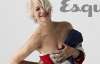 65-річна Хелен Міррен прикрила голе тіло британським прапором