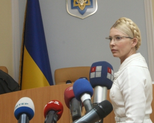 Тимошенко встала перед суддею Кірєєвим. Їй дали двох адвокатів