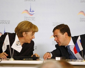 Меркель не піддалася на вмовляння Медведєва побудувати ще один &quot;газовий потік&quot;