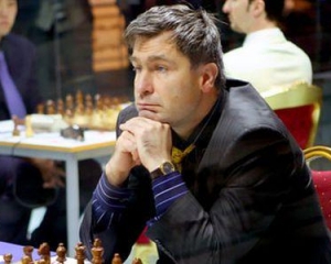 Иванчук сыграл вничью с Харикришной на ЧМ по шахматам