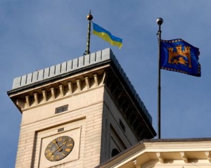 Мэры Полтавы и Комсомольска попросили львовских депутатов не давить на Печерский суд