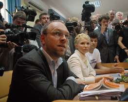 Тимошенко могут сегодня арестовать - Власенко