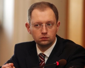 Яценюк готов объединяться с Тимошенко