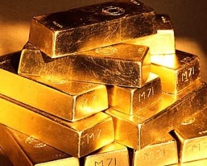 Золото рекордно подорожчало через можливий дефолт США