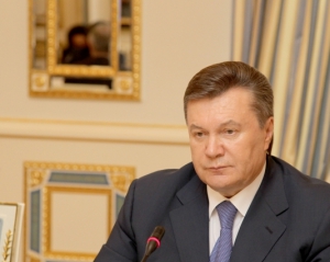 Янукович съездит в Луганск из-за аварии на шахте