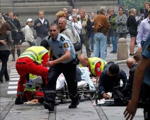 Кількість жертв подвійного теракту в Норвегії зросла до 77 осіб