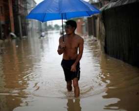 Китай эвакуировал 190 тысяч жителей острова Хайнань из-за шторма