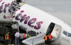 Літак зі 140 пасажирами розвалився на дві частини в аеропорту Гайани