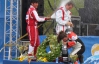Победители "Формулы-1" на воде поливали зрителей шампанским