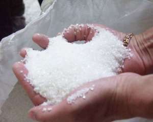 Сахар в Украине подешевеет на 2 гривны - эксперт