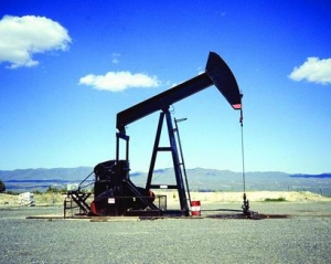 Цены на нефть обваливаются из-за США