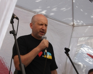 Турчинов про арешт Тимошенко: "Я б нікому не радив так підвищувати рейтинг"