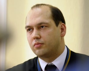 Суддя Вовк все ще боїться Москаля