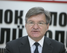 МЗС перетворюється на міжнародний відділ Партії регіонів - Немиря