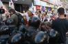 Прихильники Тимошенко біля Печерського суду вимагають "голову" Грищенка