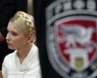 Тимошенко знову залишили під арештом