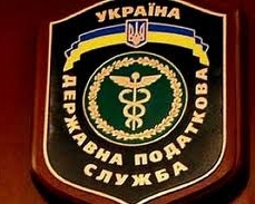 Податкова вмовила аптекарів знизити ціни на підгузки і презервативи