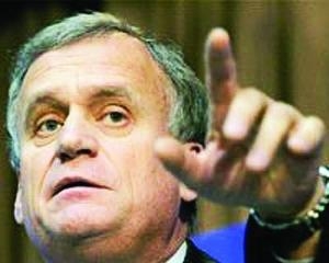 Сухий попросив профспілки не нарікати на мінімальну зарплату