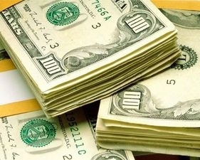В Украине евро подорожал на 7 копеек, доллар вырос на 1 копейку