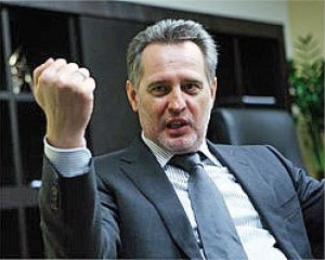 Фирташ бесплатно использует государственные объекты