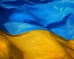 &quot;Регіонали&quot; Львова розщедрились на синьо-жовті прапори для міста 