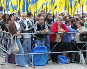 На выступление Януковича согнали несколько тысяч сторонников