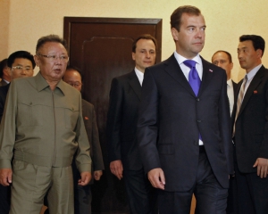 Медведев напомнил о газе и на 20-летие Украины: &quot;Соглашение должно выполняться&quot;