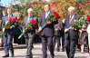 День независимости: Янукович благодарил Бога, вспоминал Святого Владимира и возлагал цветы