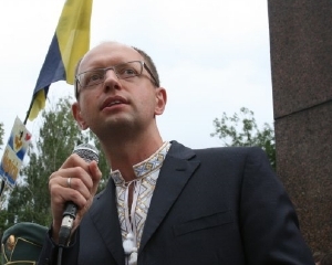 Яценюк каже, що МВС на День Незалежності готувало провокацію проти опозиції