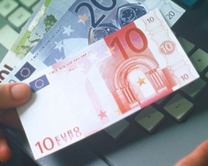 В Украине незначительно подорожал евро, курс доллара существенно не изменился