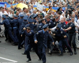 &quot;Наша Україна&quot; подала до суду позов проти Попова та київської міліції