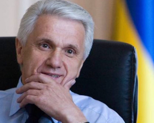 Литвин уверен, что парламент не разрешит досрочные выборы мэра Киева
