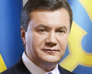 Янукович считает профессию шахтера одной из самых героических