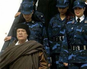 Каддафі та його сини ґвалтували своїх охоронців - ЗМІ