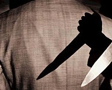 Иностранец с ножом напал на харьковчанина