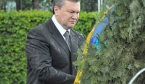 БЮТ став на захист жінки, яка "понівечила" вінок Януковича