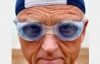 70-летний дедушка переплыл Ла-Манш, чтобы собрать деньги на исследовательский университет